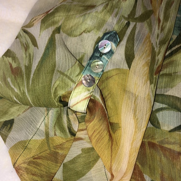 Floral see-through button down shirt - Picture 3 of 5